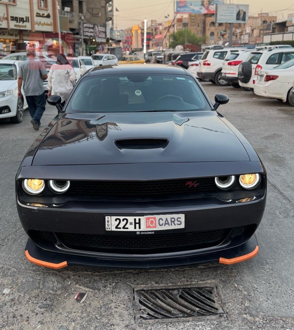 Dodge Challenger